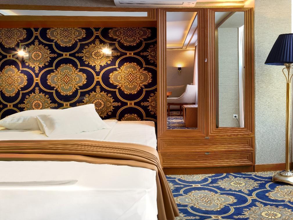 Hotel Central Ньиредьхаза Экстерьер фото