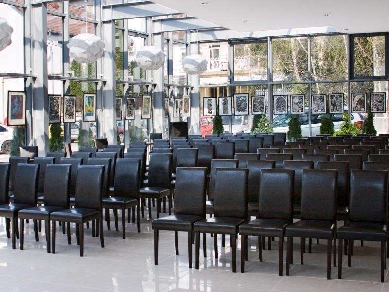 Hotel Central Ньиредьхаза Удобства фото
